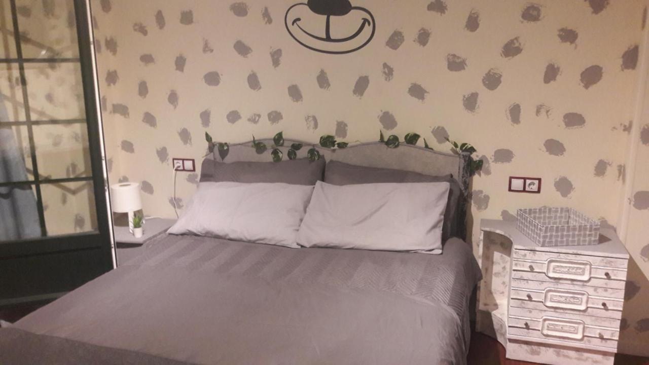 Mozues Apartamento Sámano Exterior foto